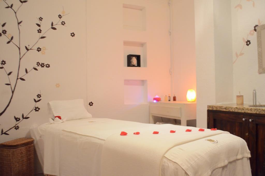 Hotel & Spa Dona Urraca סאן מיגל דה אלנדה מראה חיצוני תמונה