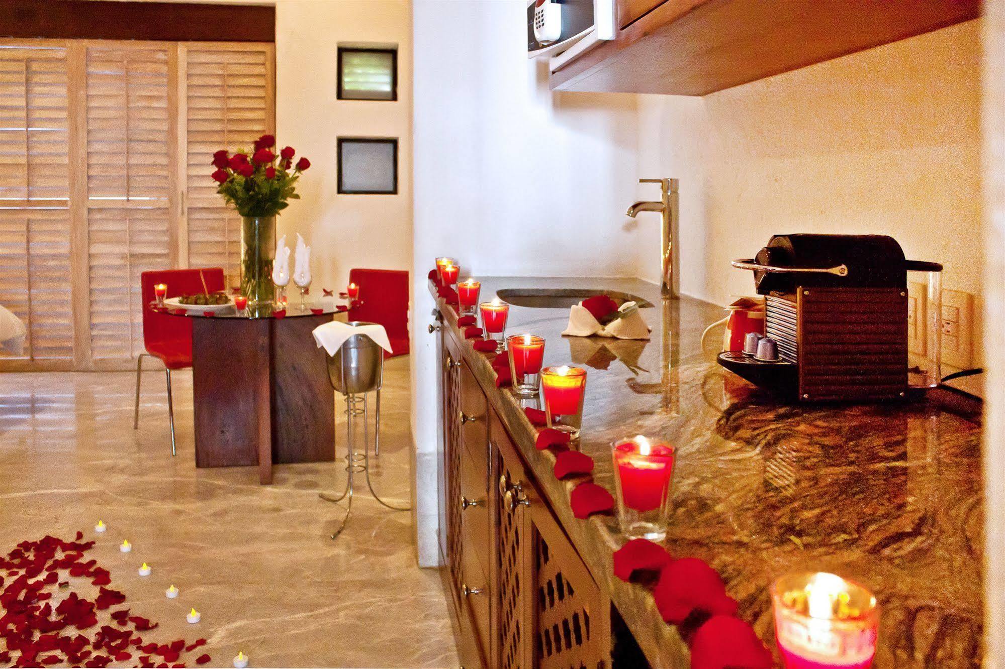 Hotel & Spa Dona Urraca סאן מיגל דה אלנדה מראה חיצוני תמונה